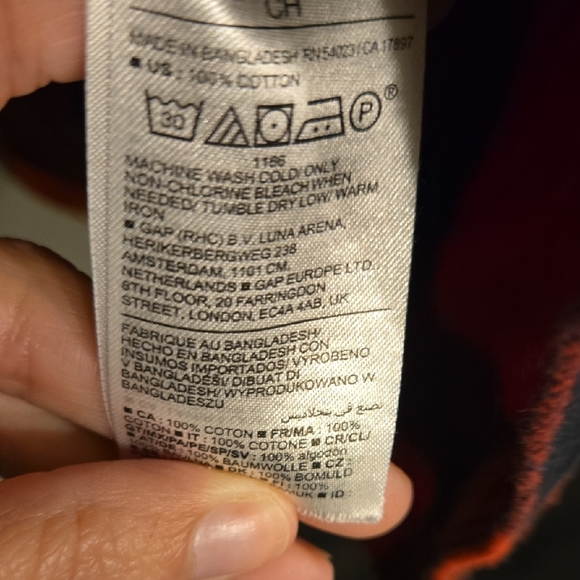 Old Navy Red and Black Buffalo Plaid Button-Down Shirt Sz S - Picture 3 of 6